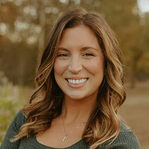Gina Fox