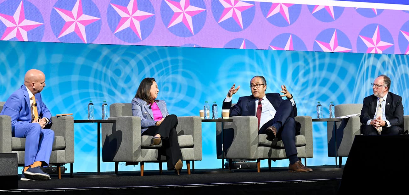 Bridging the Divide: NAR NXT Bipartisan Panel Emphasizes the Power of Civility in Politics