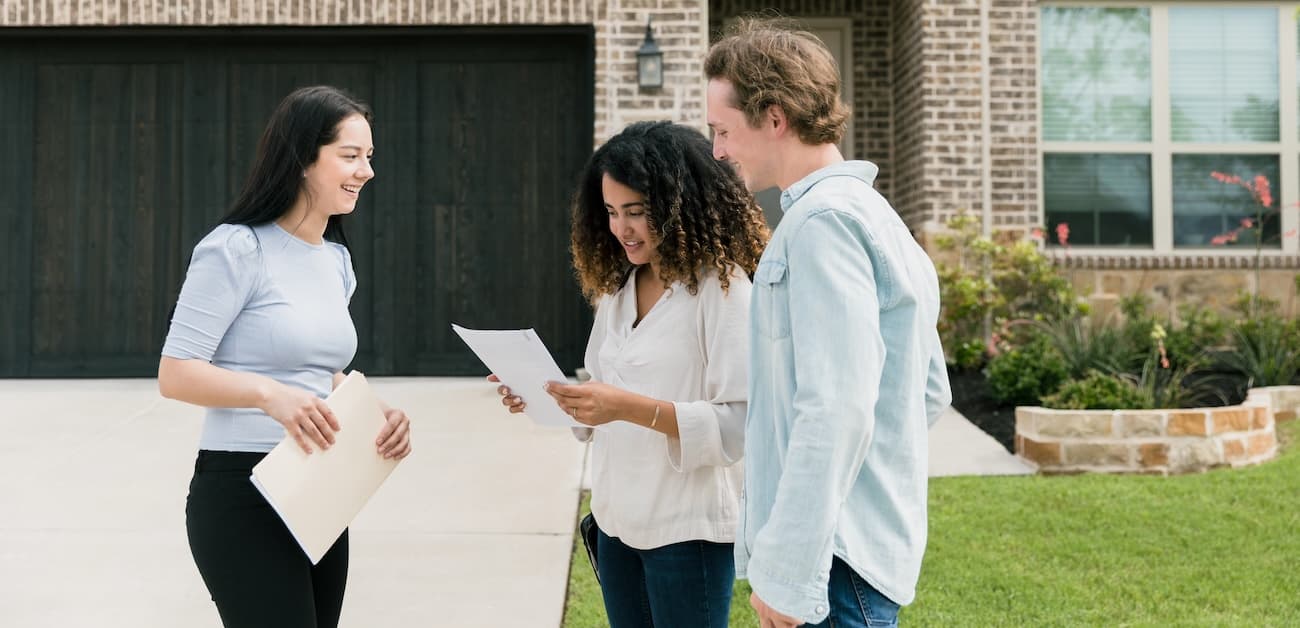 Contract Signings Inch Up, Pointing to Pent-Up Housing Demand