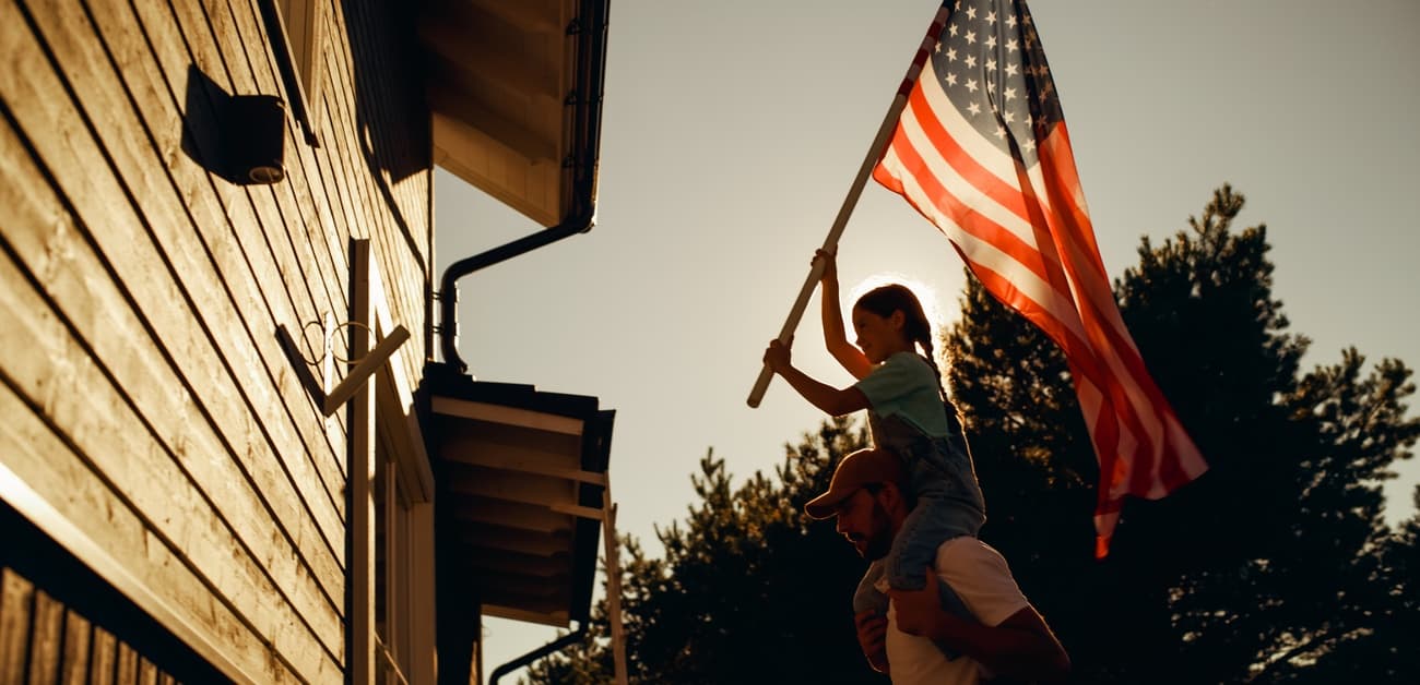 After 21 Months of Advocacy, NAR Leaders Help Deliver Landmark Housing Law