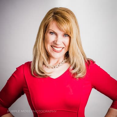 Cheryl Knowlton Headshot
