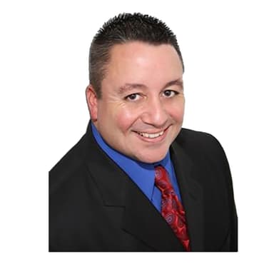 Jeff Lobb Headshot 1000x1000