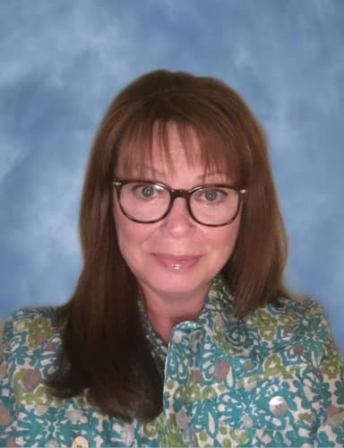 Laurie Register headshot