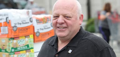 Good Neighbor Winner Jeremy Lichtenstein