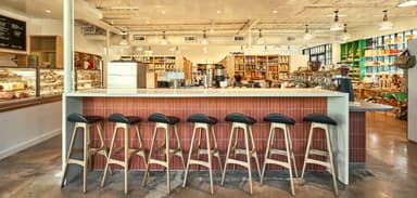 Tiny Grocer, Big Impact