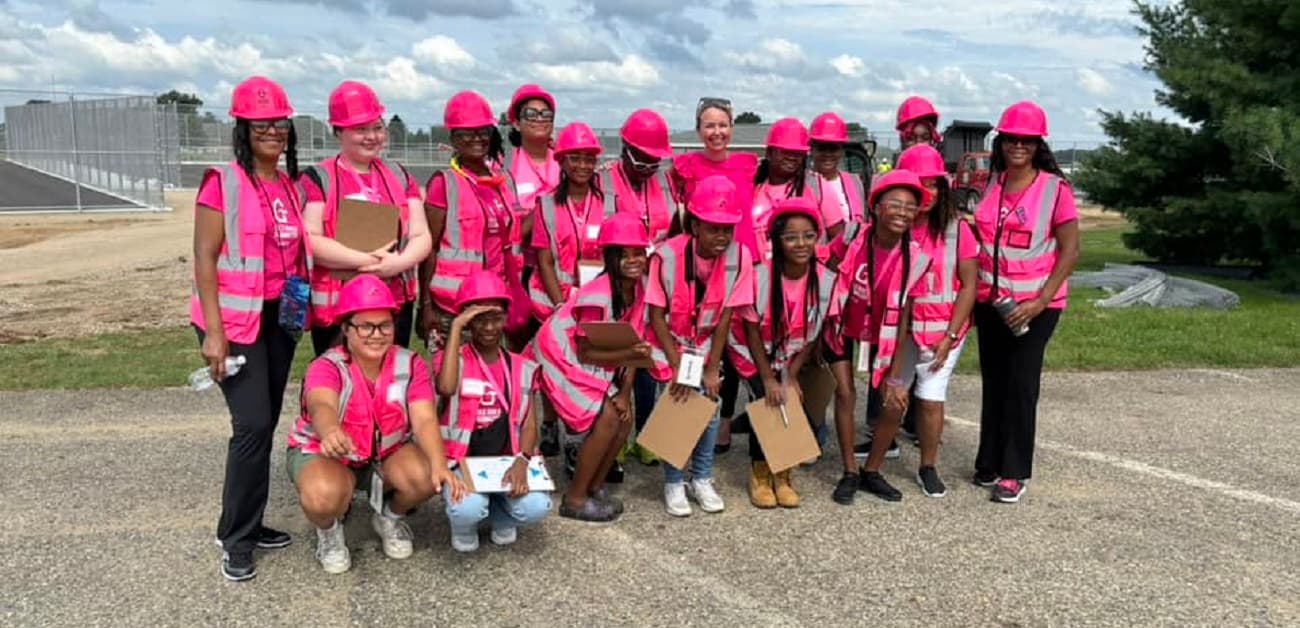 REALTOR® Helps BIPOC Girls Develop Trade Skills