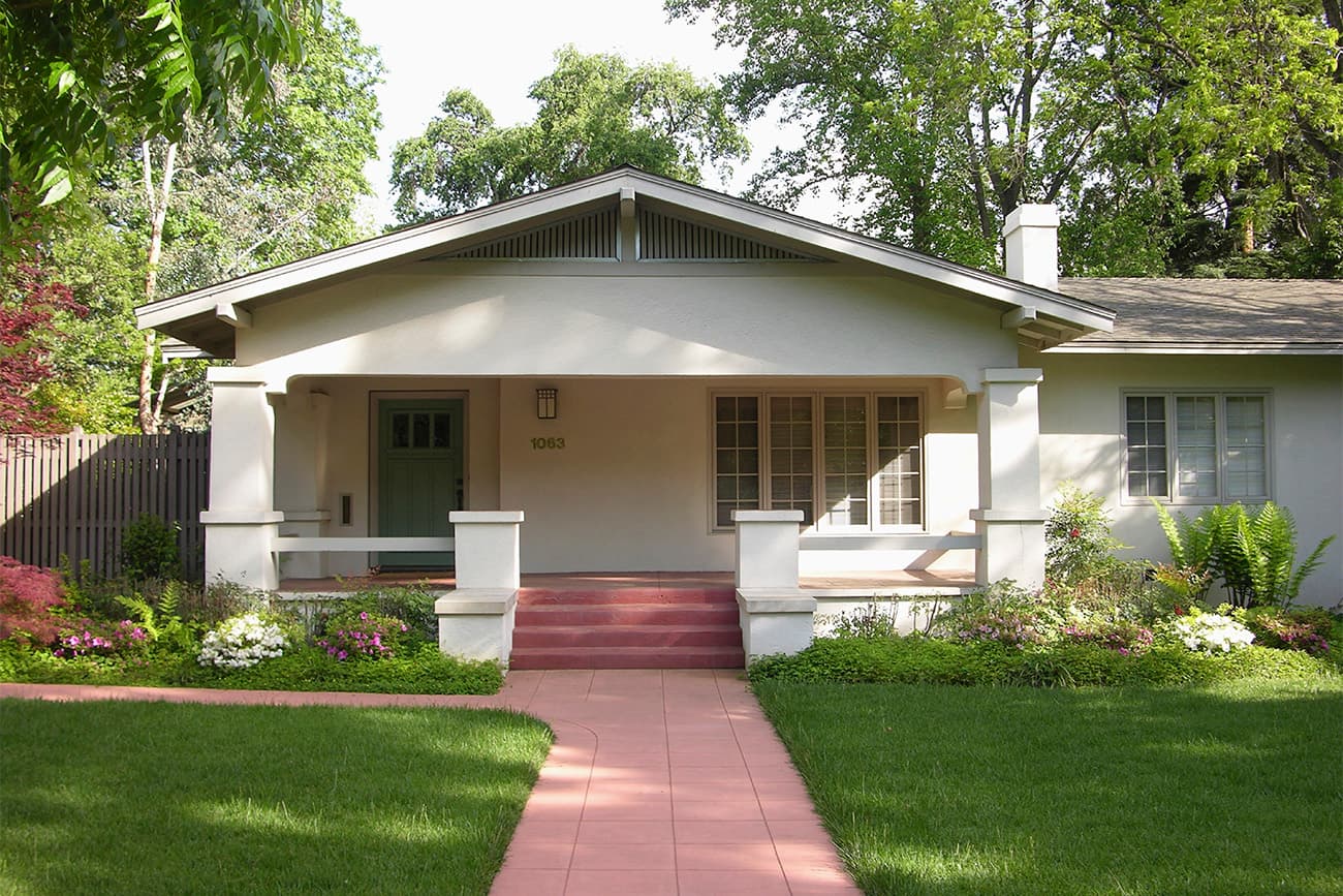 Mind the Gap: Home Price Differences by Race and Student Debt