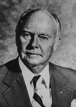 1985 NAR President David D. Roberts 1985 NAR President David D. Roberts
