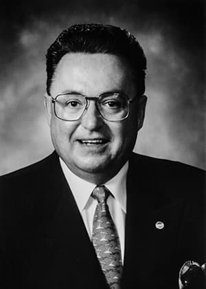 1998 NAR President R. Layne Morrill 1998 NAR President R. Layne Morrill