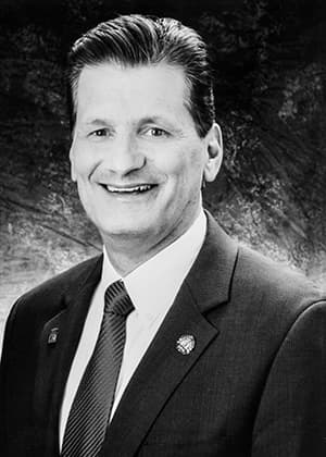 2016 NAR President Tom Salamone 2016 NAR President Tom Salamone