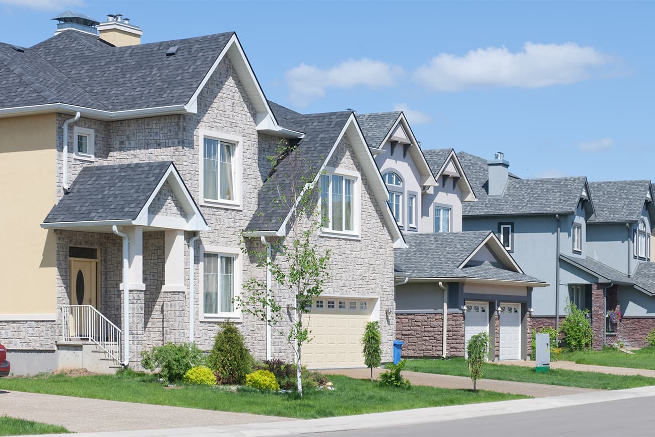 US Home Resales Stay Sluggish on Affordability Constraints –Bloomberg News